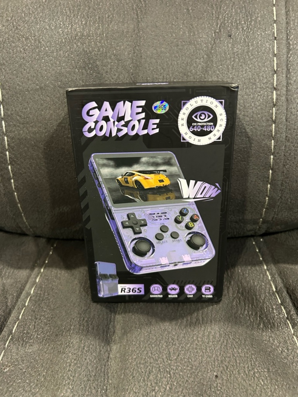 R36S game console with around 2,000 built in games! Rarely used!